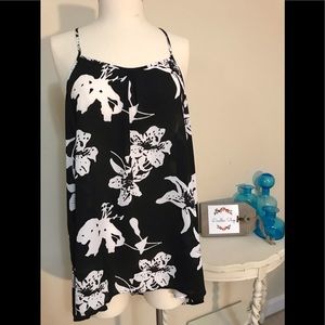 Fabulous Banana Republic Tank Top Blk/Wht Sz Large